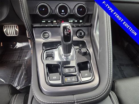 Used 2021 Jaguar F-TYPE First Edition image 31