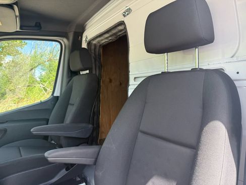 Used 2023 Mercedes-Benz Sprinter 3500 w/ Acoustic Package image 14