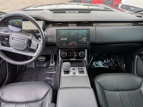 Used 2023 Land Rover Range Rover SE AWD/4WD image 17