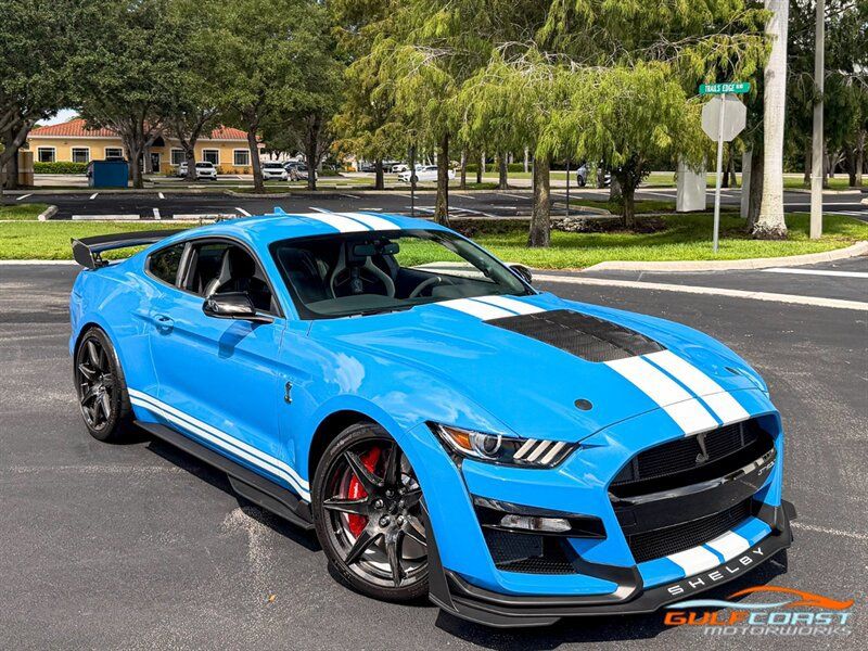 Used 2022 Ford Mustang Shelby GT500 w/ Carbon Fiber Track Pack RWD image 67