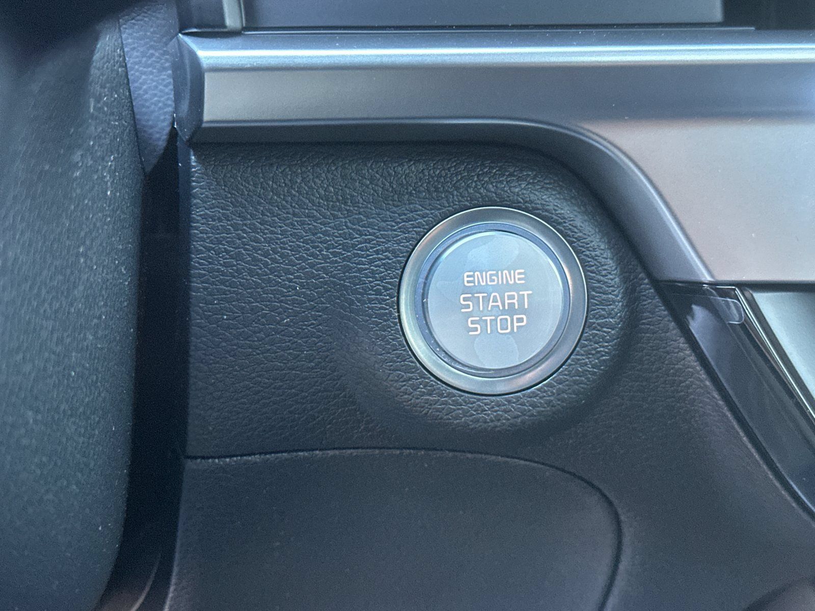 New 2025 Kia Telluride S FWD image 23