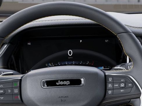 New 2026 Jeep Grand Cherokee L Limited AWD/4WD image 17