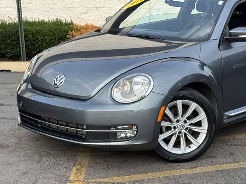 Used 2018 Volkswagen Beetle 2.0T S w/ Style & Comfort Package For S FWD image 5