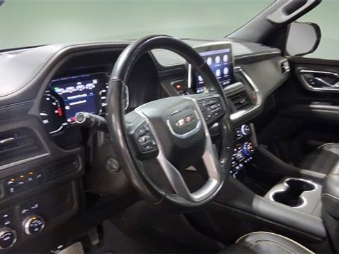 Used 2021 GMC Yukon SLT w/ SLT Premium Package image 26