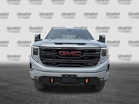 Used 2024 GMC Sierra 1500 AT4 w/ Technology Package image 3