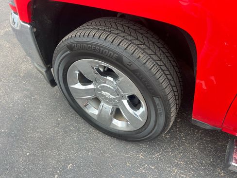 Used 2018 Chevrolet Silverado 1500 LT w/ All Star Edition image 3