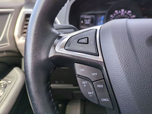 Certified 2024 Ford Edge SEL image 29