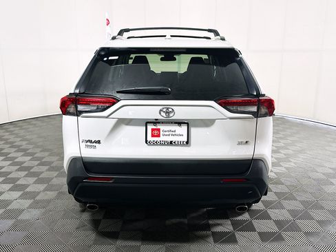 Certified 2025 Toyota RAV4 XLE Premium FWD image 4