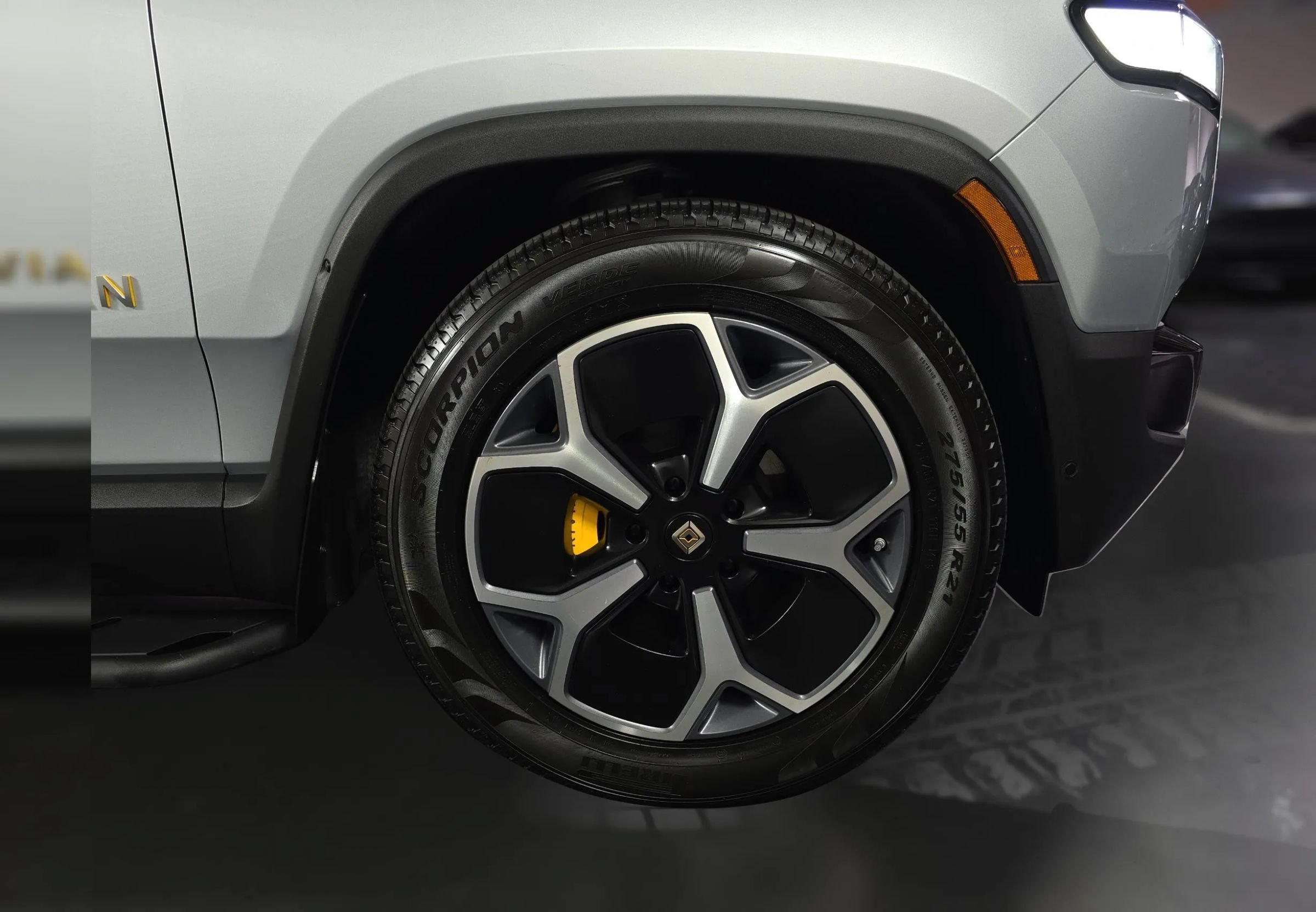 Used 2023 Rivian R1T Adventure Quad AWD/4WD image 17