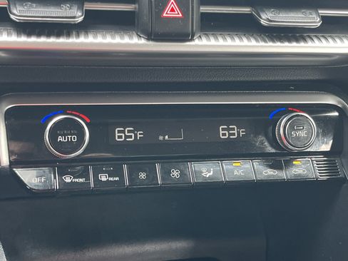 Used 2021 Kia K5 LXS image 7