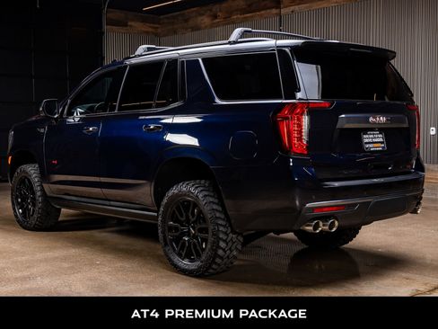 Used 2024 GMC Yukon AT4 w/ AT4 Premium Package image 6