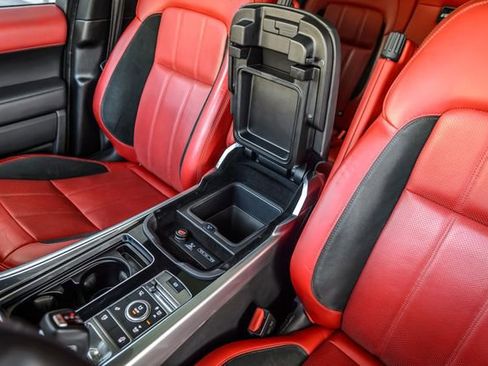 Used 2020 Land Rover Range Rover Sport HSE Dynamic image 35