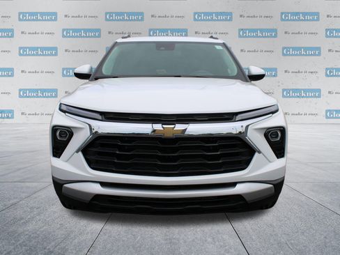 New 2026 Chevrolet TrailBlazer LT w/ Driver Confidence Package FWD image 2