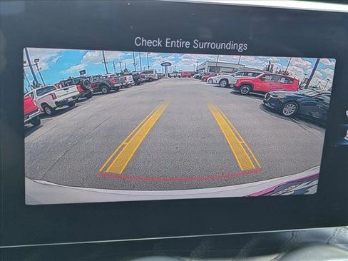 Used 2020 Mercedes-Benz GLC 300 4MATIC image 13