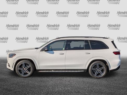 Used 2023 Mercedes-Benz GLS 450 4MATIC image 7