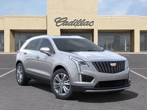 New 2025 Cadillac XT5 Premium Luxury w/ LPO, Floor Liner Package image 7