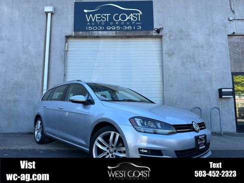 Used 2017 Volkswagen Golf SEL image 1