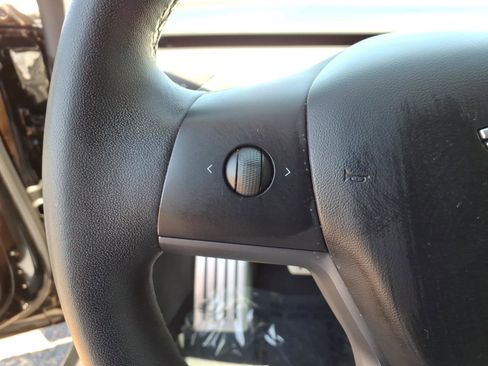 Used 2019 Tesla Model 3 Long Range AWD/4WD image 23