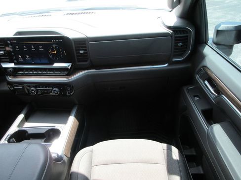 Certified 2024 Chevrolet Silverado 3500 LT w/ Z71 Sport Edition AWD/4WD image 20