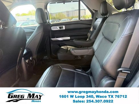 Used 2021 Ford Explorer Limited w/ Equipment Group 301A RWD image 24