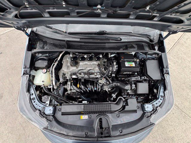 Used 2020 Toyota Corolla LE FWD image 33
