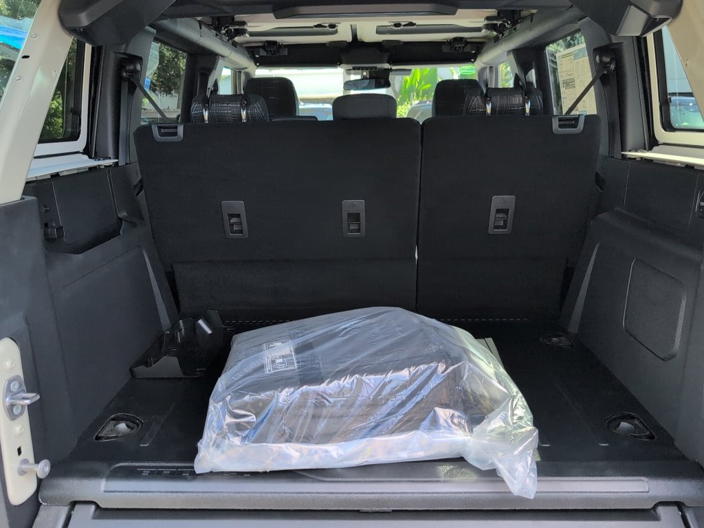 New 2026 Ford Bronco Heritage Edition AWD/4WD image 13