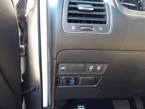 Used 2019 Nissan Armada SL w/ Premium Package image 17