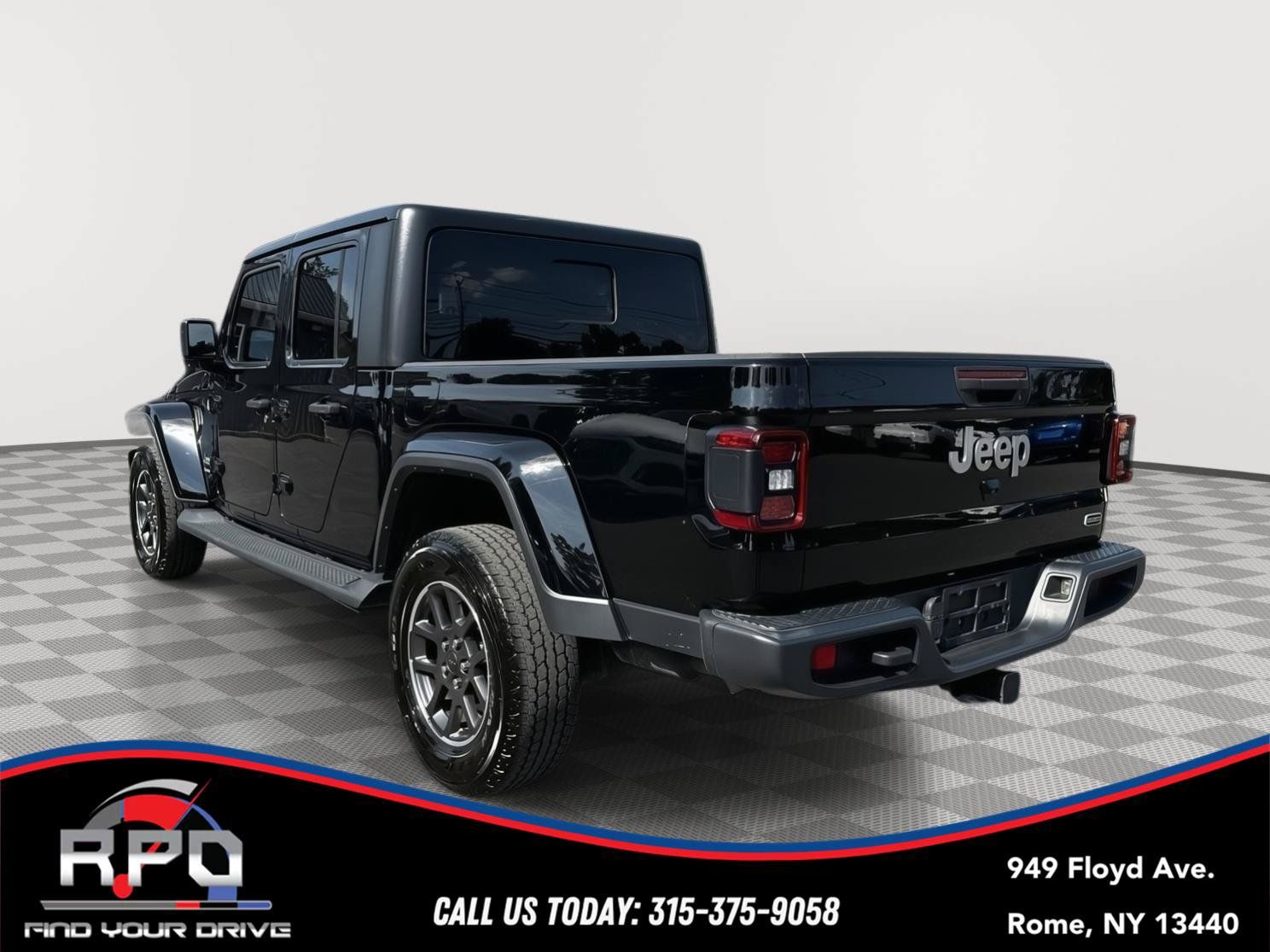 Used 2020 Jeep Gladiator Overland AWD/4WD image 3