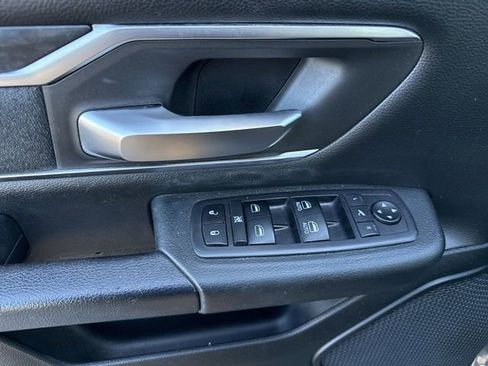 Used 2019 RAM 1500 Big Horn image 11