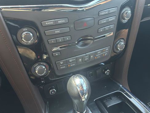 Used 2019 Nissan Armada Platinum w/ Captain's Chairs Package image 28