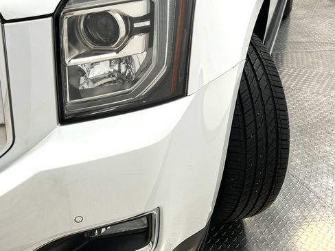 Used 2019 GMC Yukon SLT AWD/4WD image 39