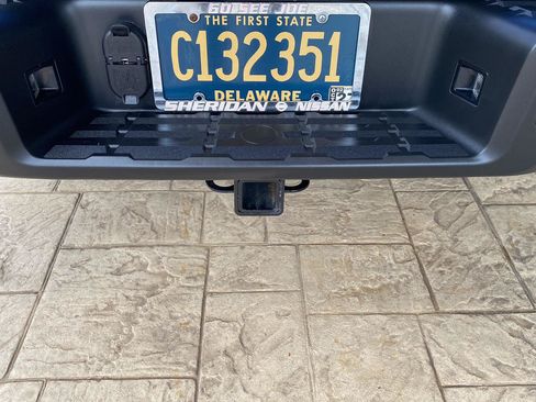 Used 2024 Nissan Frontier PRO-4X w/ Pro Convenience Package AWD/4WD image 8