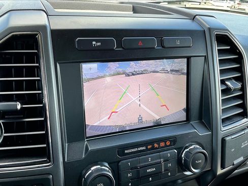 Used 2020 Ford F250 XLT image 27