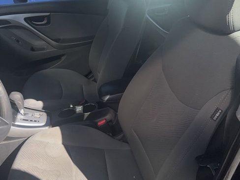 Used 2011 Hyundai Elantra GLS w/ Preferred Equipment Pkg 3 image 3