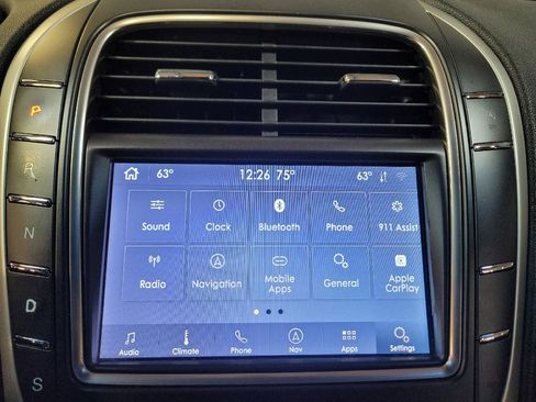 Used 2020 Lincoln Nautilus Reserve FWD image 25