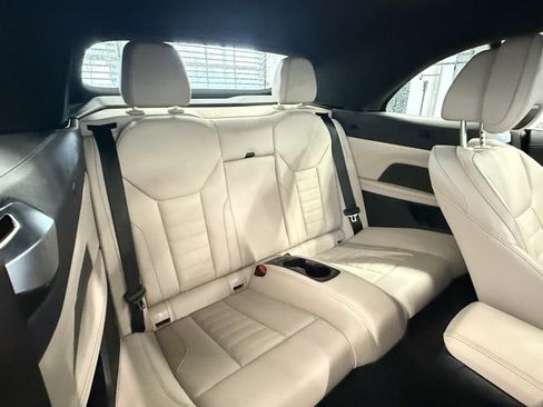 Used 2023 BMW 440i xDrive M440i xDrive w/ Premium Package image 27