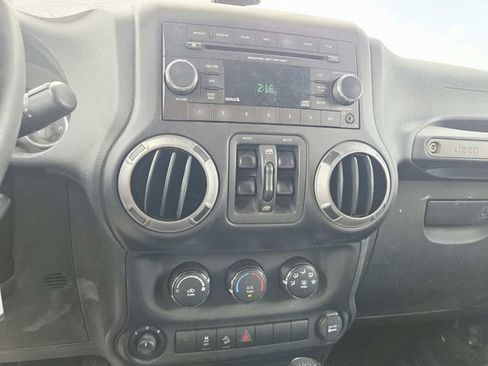 Used 2012 Jeep Wrangler Unlimited Sport AWD/4WD image 12