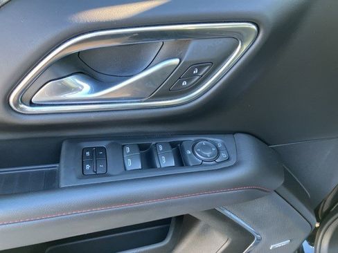 Used 2023 Chevrolet Tahoe RST image 11