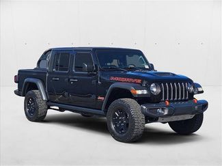 Used 2021 Jeep Gladiator Mojave video 3