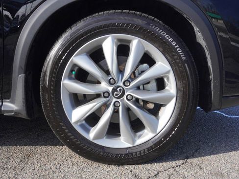 Used 2022 INFINITI QX50 Essential w/ Cargo Package image 25