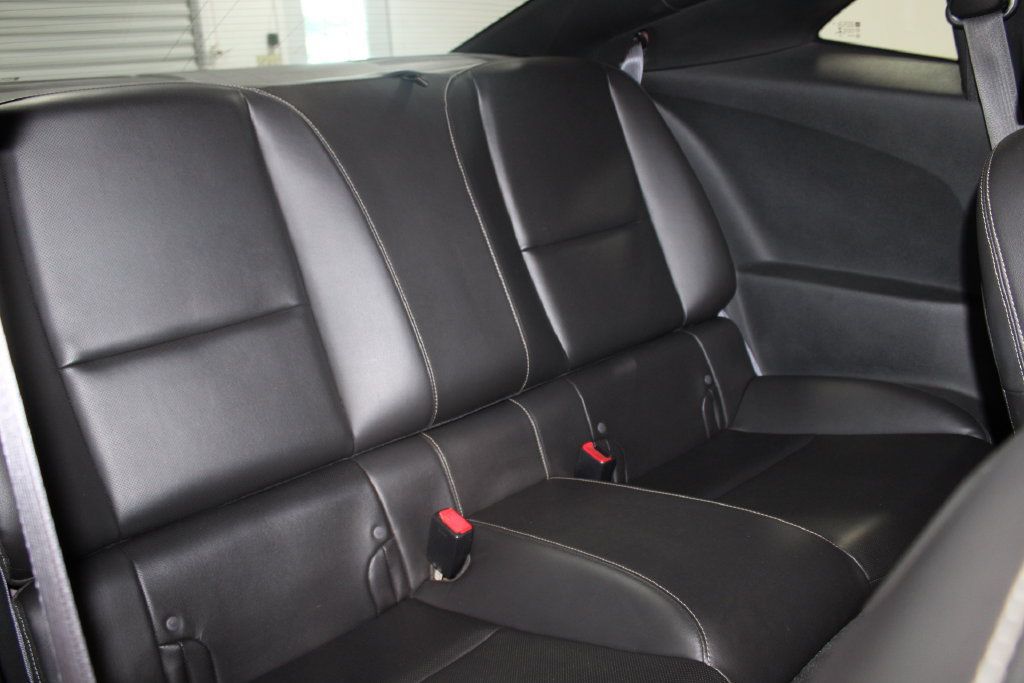 Used 2015 Chevrolet Camaro SS RWD image 24