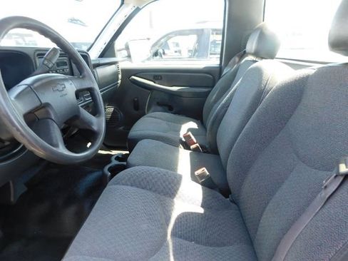 Used 2006 Chevrolet Silverado 2500 W/T image 10