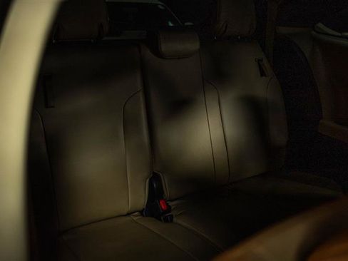 Used 2021 Toyota Sienna XLE w/ XLE Plus Package image 12