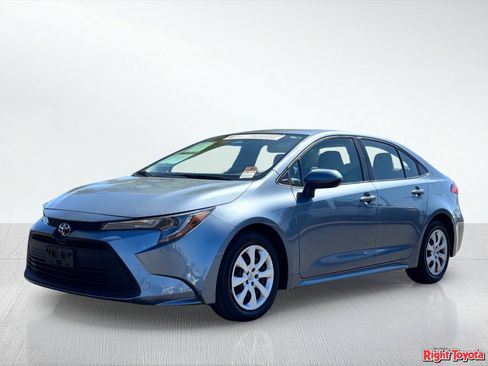 Certified 2024 Toyota Corolla LE FWD image 2