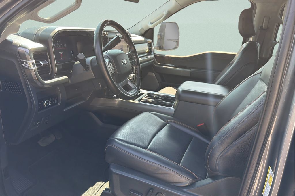 Used 2025 Ford F350 Lariat AWD/4WD image 25