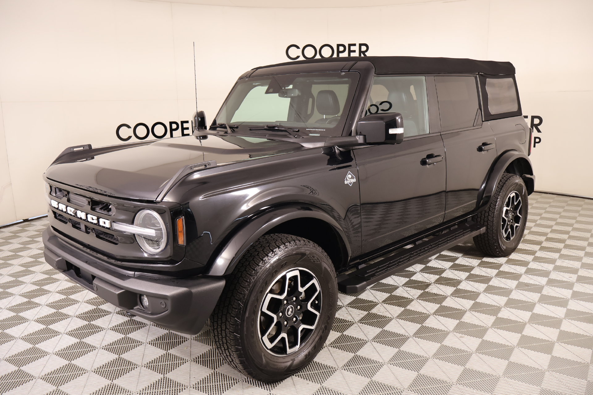 Used 2023 Ford Bronco Outer Banks AWD/4WD image 11