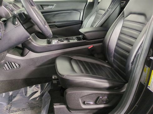 Used 2019 Ford Edge SEL w/ Equipment Group 201A image 20