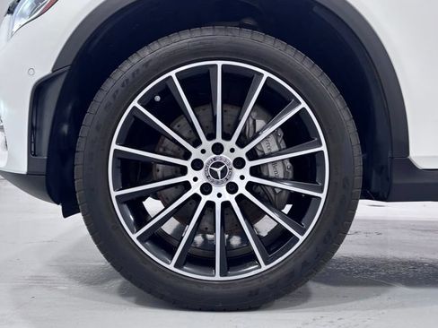 Certified 2023 Mercedes-Benz GLC 300 4MATIC Coupe image 30