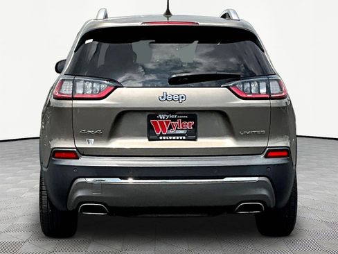 Used 2019 Jeep Cherokee Limited AWD/4WD image 5
