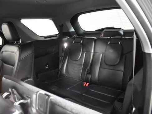 Used 2023 Ford Explorer XLT w/ Equipment Group 202A AWD/4WD image 30